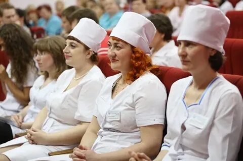 Пять медсестер