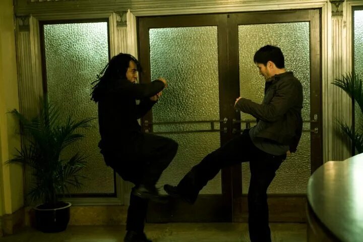 Телохранитель фильм 2012. Телохранитель фильм 2012. Bodyguard, фильм 2012. Ошибка телохранителя" (2012). Телохранитель фильм 2012.