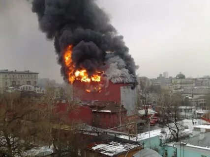 В каком году сгорел клуб