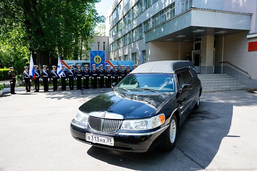 Адмирал Егоров Калининград. Калининград регион номер. Граница Калининграда фото.