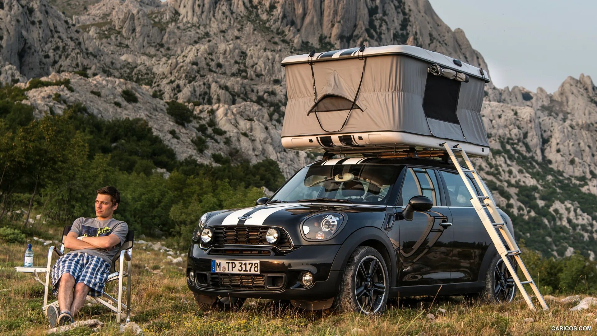 Мини Кантримен с палаткой. Mini Cooper s Countryman Camp 2013. Мини Купер с палаткой. Mini Countryman с палаткой.