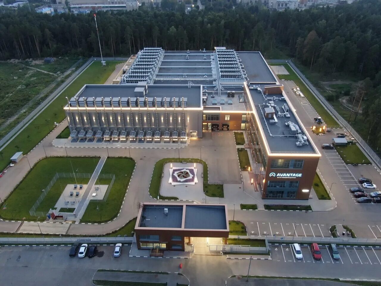 Зил городок лыткарино. Зил городок лыткарино лагерь. Детский городок зил чеховский район. Заброшенный пионерский лагерь в подмосковье. Детский городок зил.