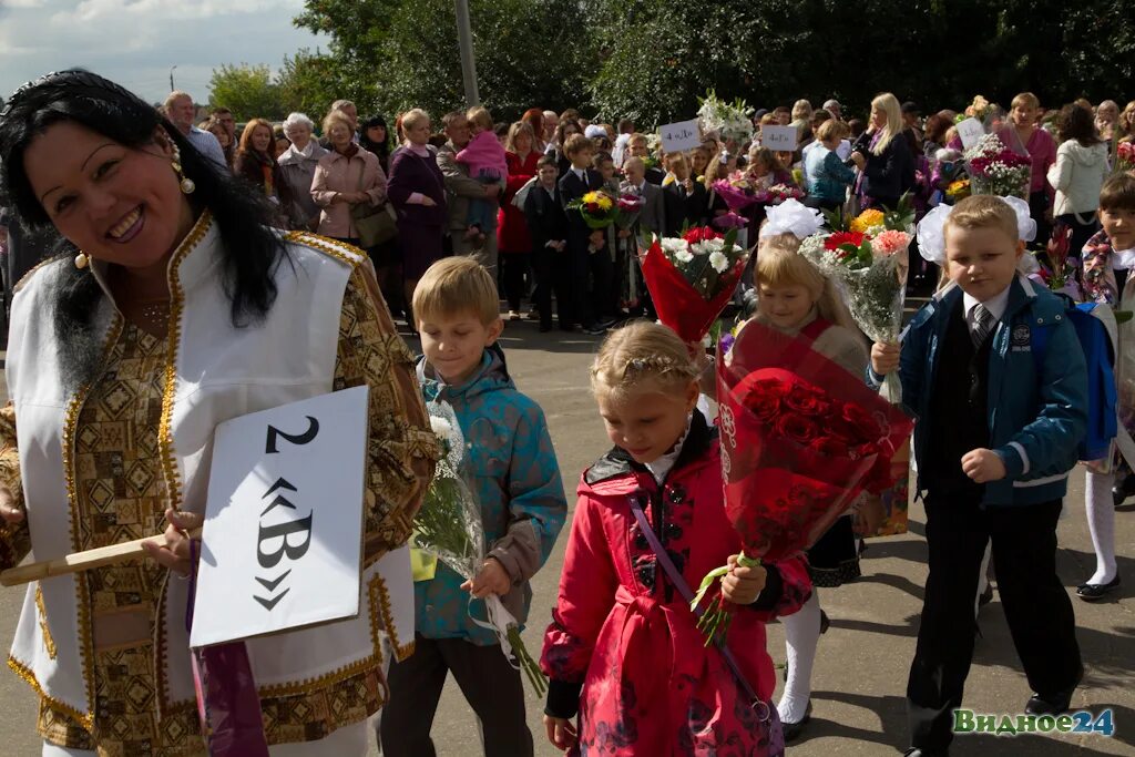 школа 6 видное официальный сайт. журавлева видновская сош 7. директор школы видное. школа 7 видное. школа вхтл видное.
