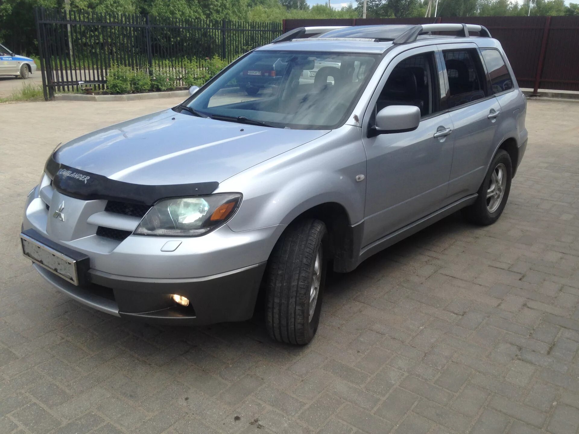 Mitsubishi outlander 2003. Митсубиши Аутлендер 2003. Mitsubishi Outlander 2.4 2003. Mitsubishi Outlander cu 2003.