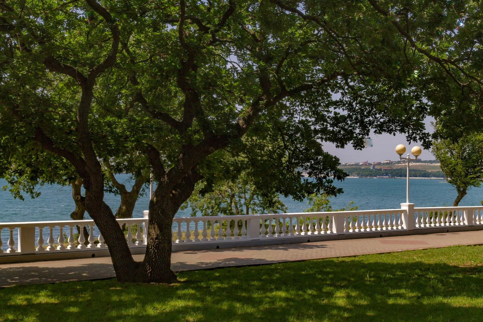 набережная геленджика революционная ул 5 фото