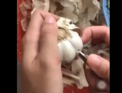 Как быстро почистить чеснок в большом
