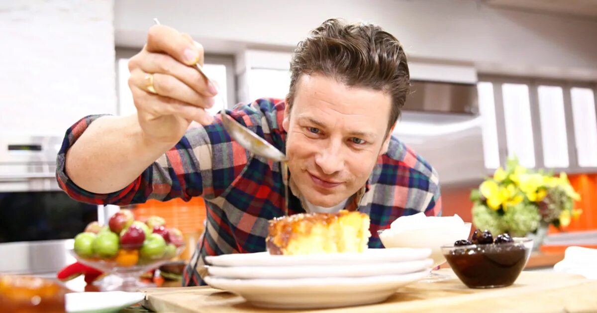 Шеф Джейми Оливер. Jamie Oliver повар. Кулинарное шоу Джейми Оливера.