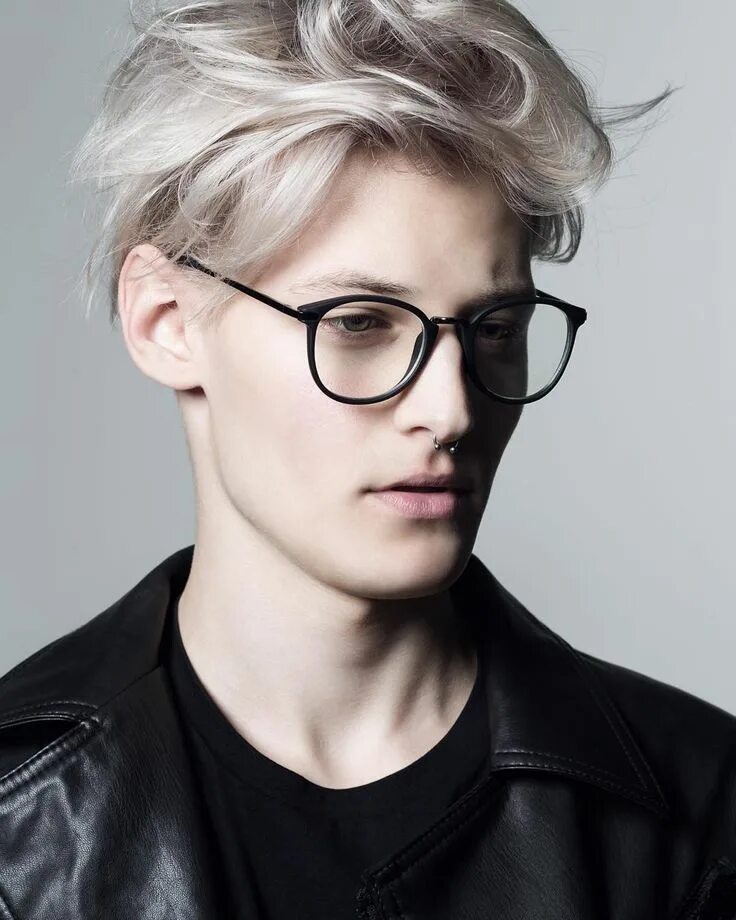 Блондины в очках фото Blond man in sun glasses stock photo. Image of face, girl 12209446