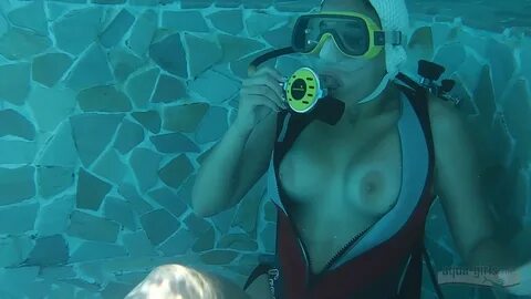 Голые дайверши 