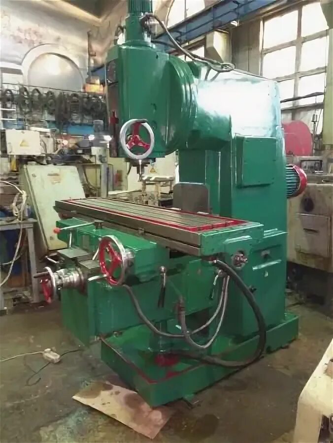 Станок универсально-фрезерный 6т82ш. Вертикально-фрезерный станок 6т12. Вертикально-фрезерный станок 6п13. Вертикально-фрезерный станок 6т13. Вертикальный фрезерный станок 6р12.