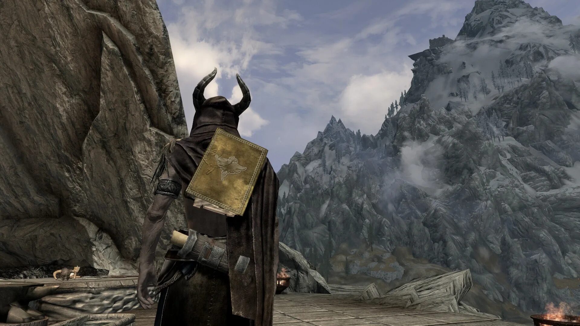Skyrim mod item. Tes 5: skyrim &quot;броня древних богов&quot;. tes 5: skyrim &quot;мантия из оборотня&quot;. палантиры скайрим. skyrim варстаг.