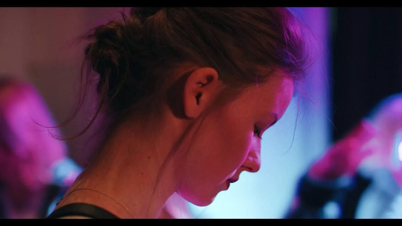 Включи обычные 4. Включи обычные 4. Леонора фон берг. Vphone s8 смартфон. Включи обычные 4.