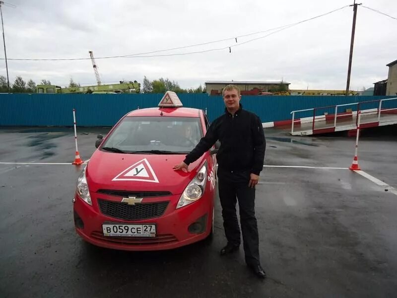 Лидер горно алтайск. Автошкола ВОА Хабаровск. Автошкола Спутник Хабаровск. ВОА Иркутск автошкола. Автошкола Рассказово Дрыкин.