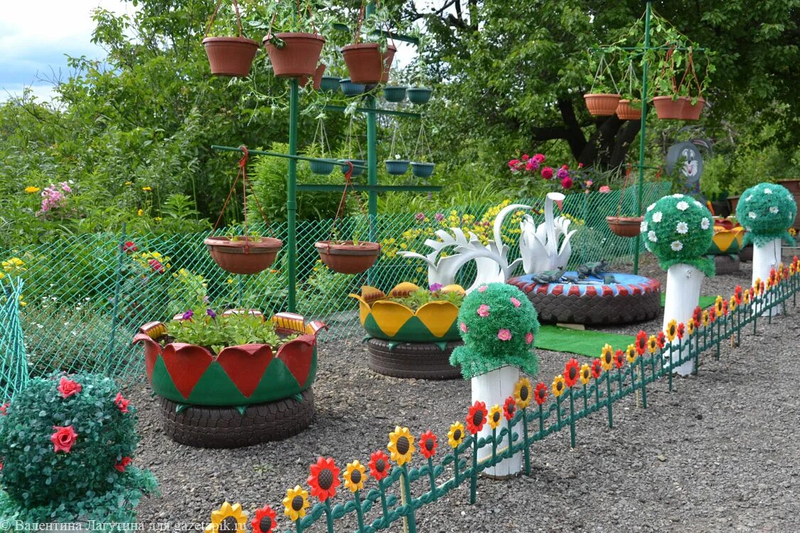Разукрашиваем двор. Украшаем палисадник своими. Украсить свой двор своими руками. Разукрашиваем двор. Украсить двор цветами.