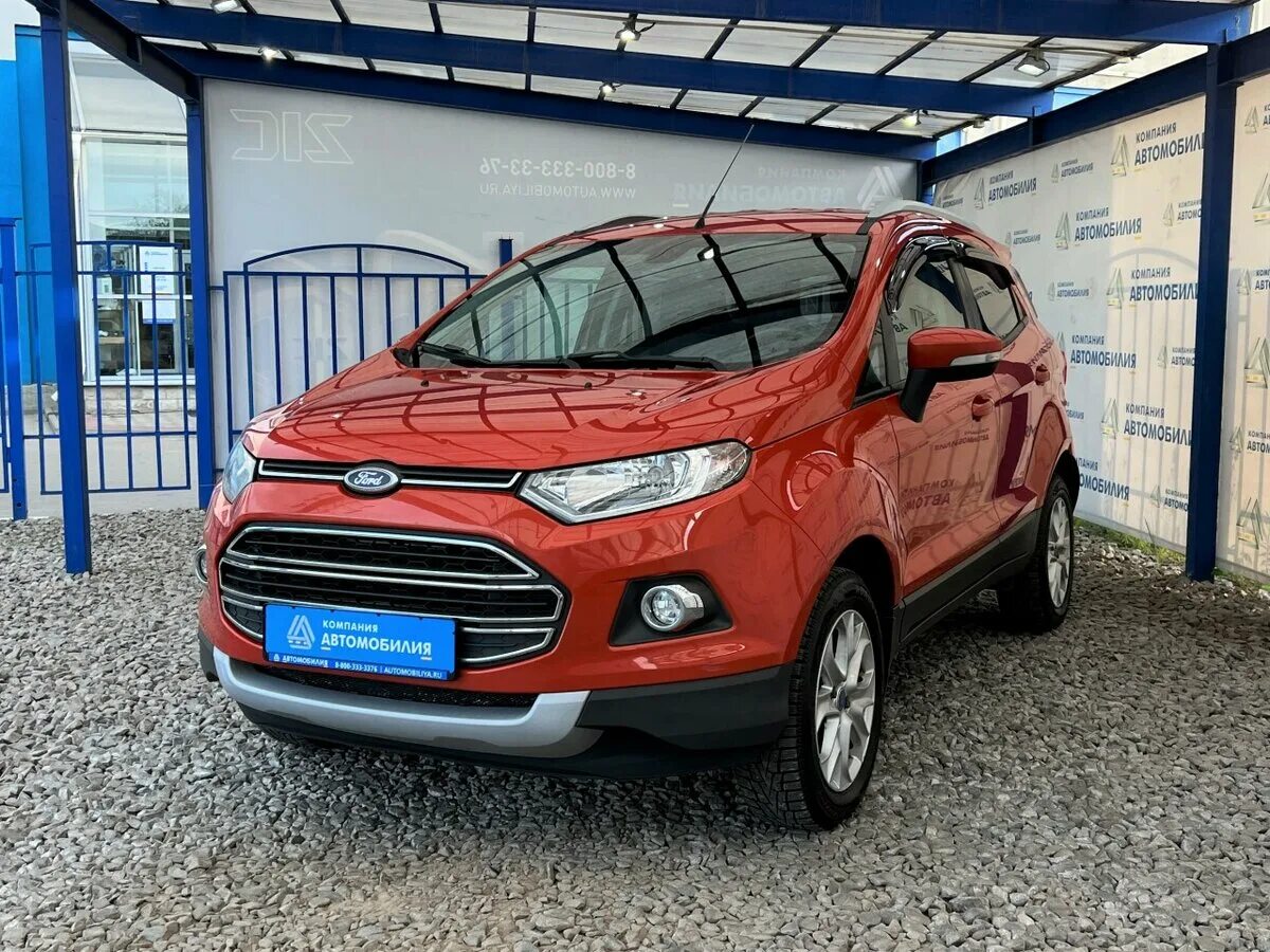 Новый ford ecosport 2014. Форд экоспорт красный. Форд эко спорт комплектация. Форд экоспорт бензин. Форд экоспорт белый 2016г.