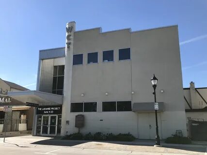 File:Waukesha Civic Theatre 02.jpg - Wikimedia Commons