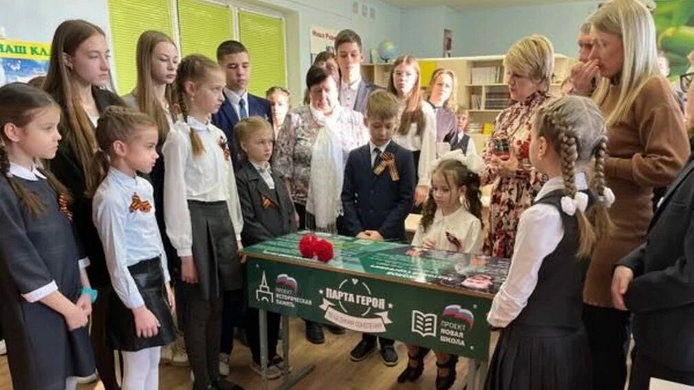 Лицей 1 добрунь. Добрунь лицей 1. лицей в добруни брянск.