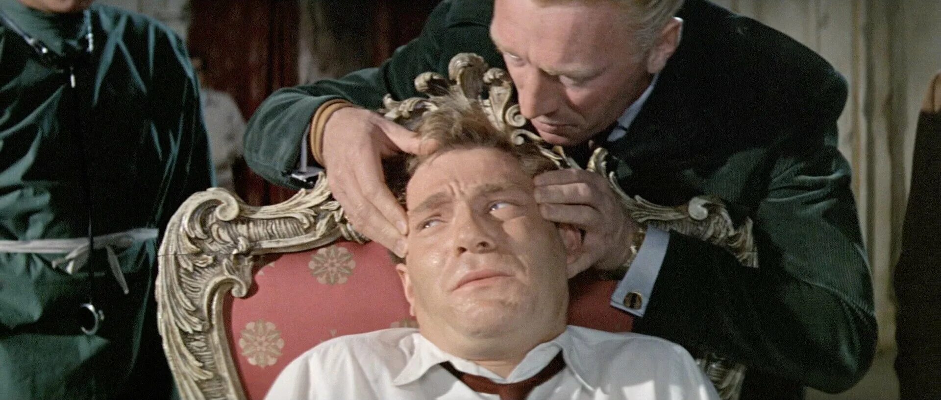 The quiller memorandum 1966. меморандум квиллера 1966. см фильм меморандум квиллера. комедии соцстран 50 60 70 годов советский дубляж. меморандум квиллера.