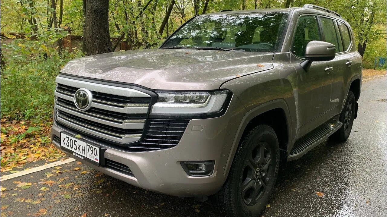 Тойота 300 видео. Ленд крузер 300. Toyota land cruiser 300 2022. Тойота 300 видео. Toyota land cruiser 300.