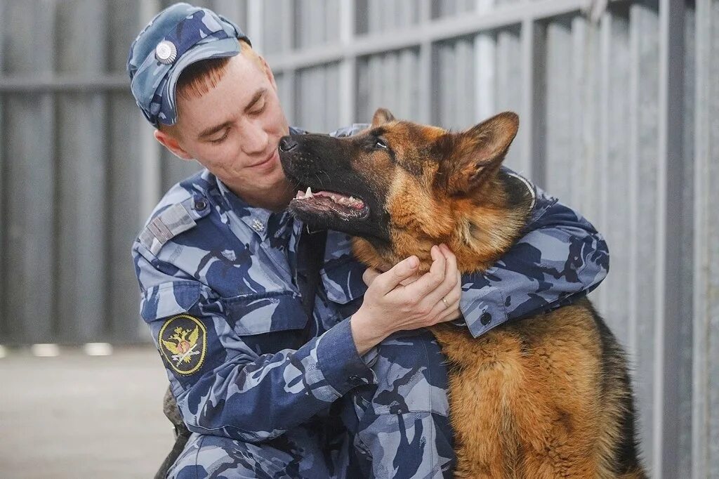 Как стать кинологом девушке