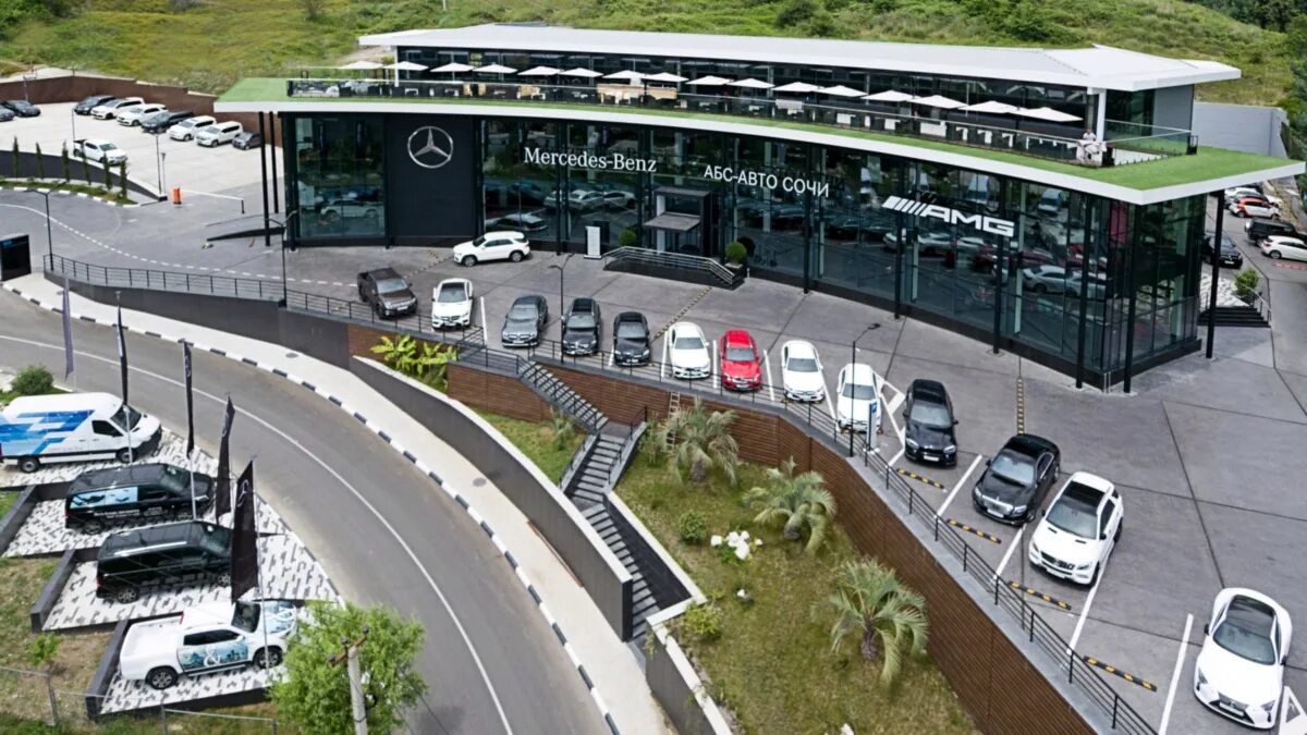 Абс сочи. Автосалон мерседес. Мерседес сочи. Land rover в сочи. Абс сочи.
