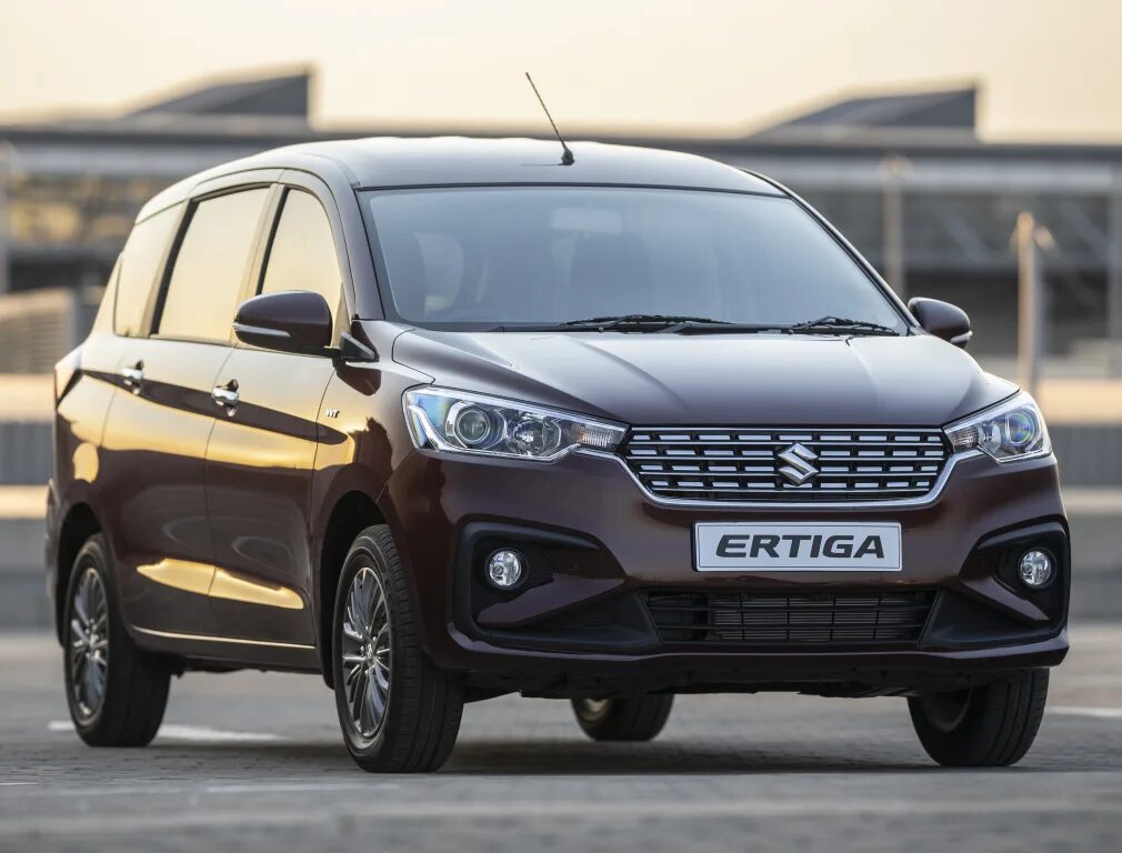 Suzuki ertiga. Сузуки 7 мест. Suzuki xl7 2021. Suzuki xl7 2021. Suzuki xl7 салон.