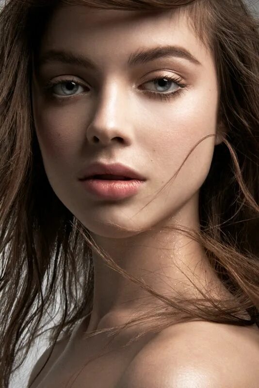 Ksenia model