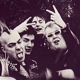 7 exploited. The exploited фото группы. джон данкан exploited. the exploited army life. exploited troops of tomorrow обложка.