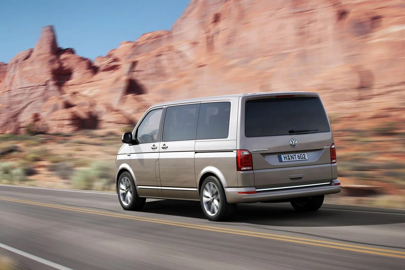 Фольксваген т8. Фольксваген транспортёр т6 новый. Volkswagen транспортер т6. Volkswagen transporter t6 грузовой. Фольксваген транспортер 6.