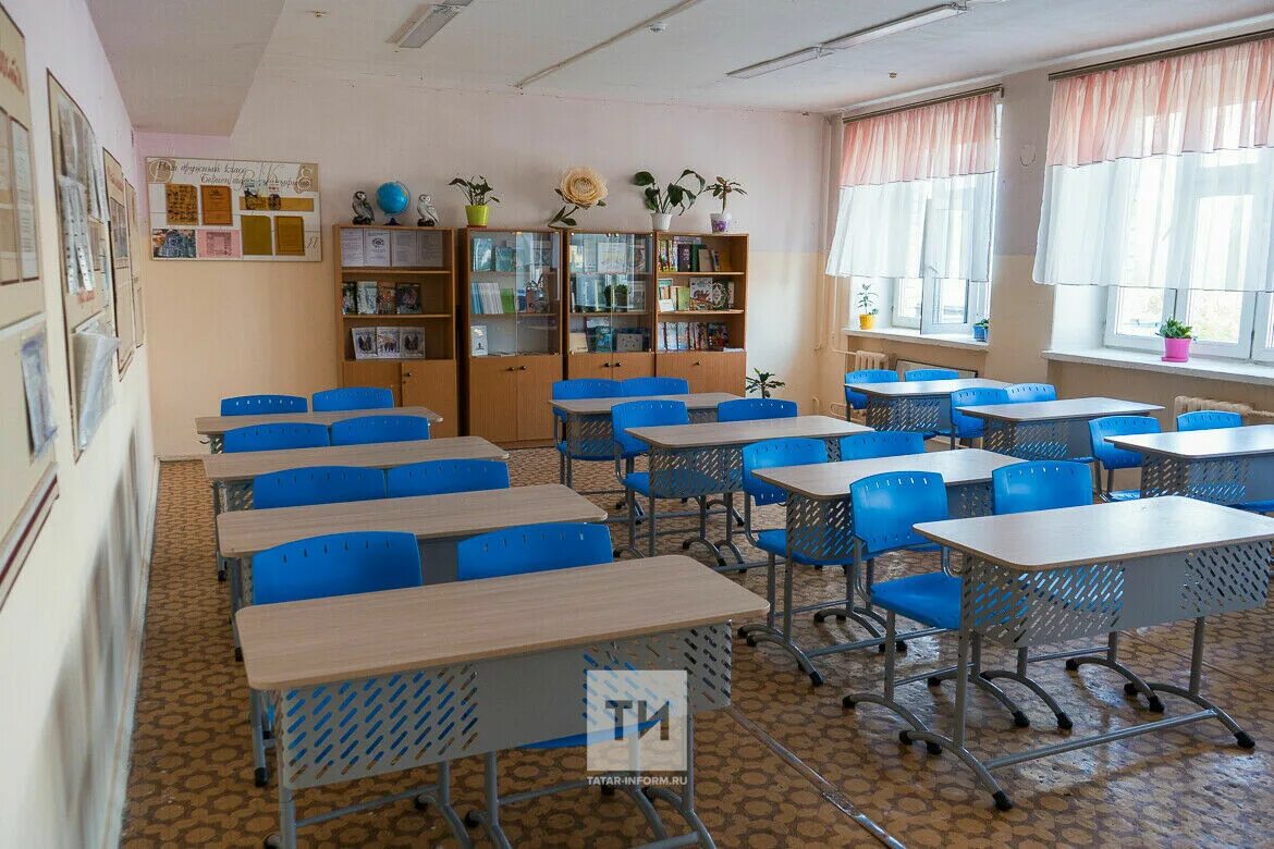 Гимназия 175 фото класса Минутой молчания в костромских школах почтили погибших в Казани смотреть видео
