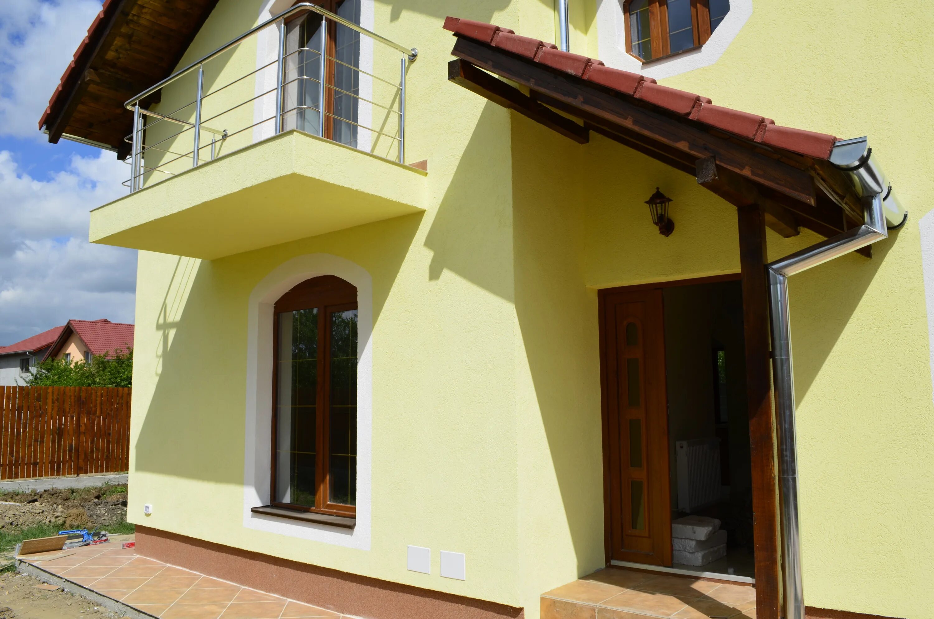Фасад пенза. Цветовые решения для фасадов коттеджей aura. termoizolare. ideal casa tinc pret. cap fasade 970, фото.