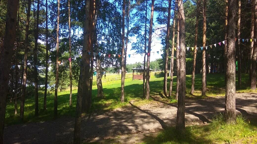 Лагерь алые паруса белово. Турбаза рассвет в белово поморцево. Тюмень лагерь лагерь алые паруса. Турбаза рассвет беловское водохранилище. Парус шексна база отдыха.