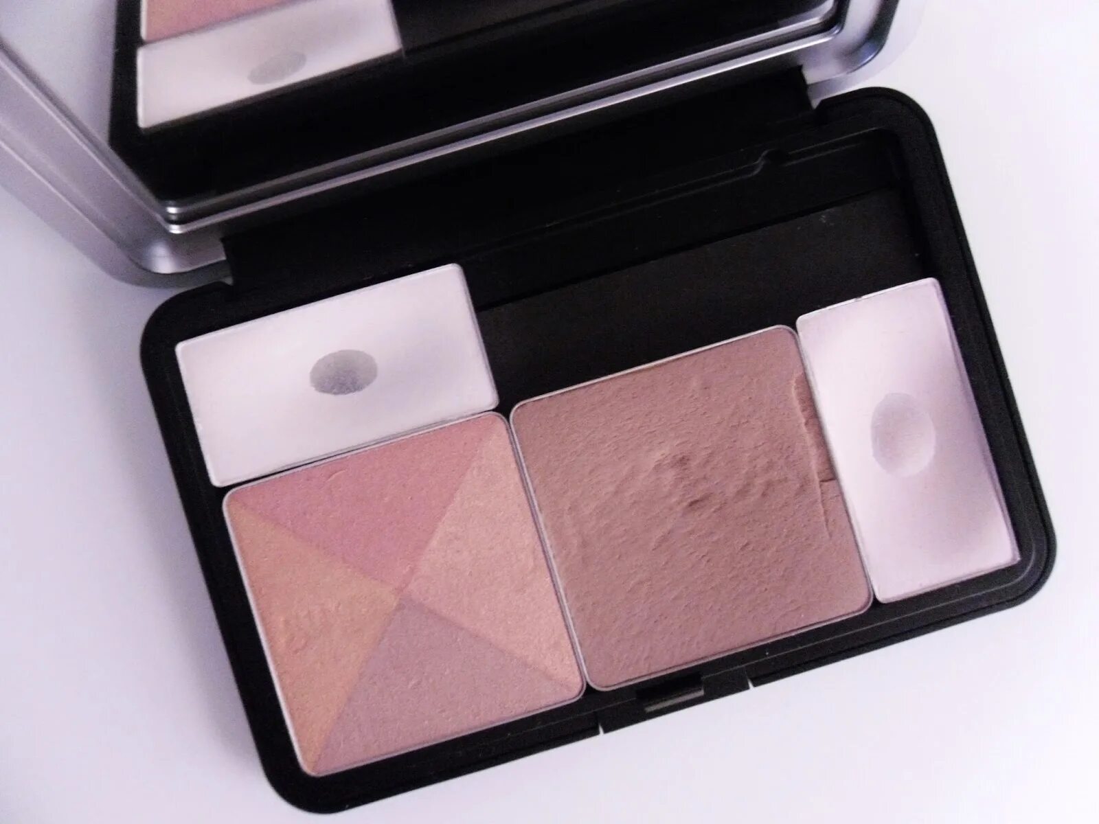 Make up forever palette. Make up for ever refillable makeup palette. make up for ever artist face color refillable makeup palette iii. make up for ever artist face color blush 5g b110 peachy beige.