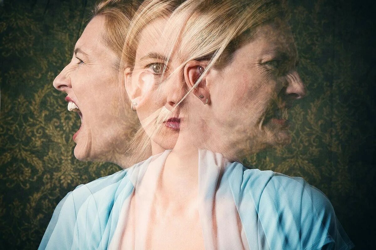 Негативный образ. Психические расстройства. Эмоция агрессия. Люди с психическими расстройствами. Лица с психическими расстройствами.