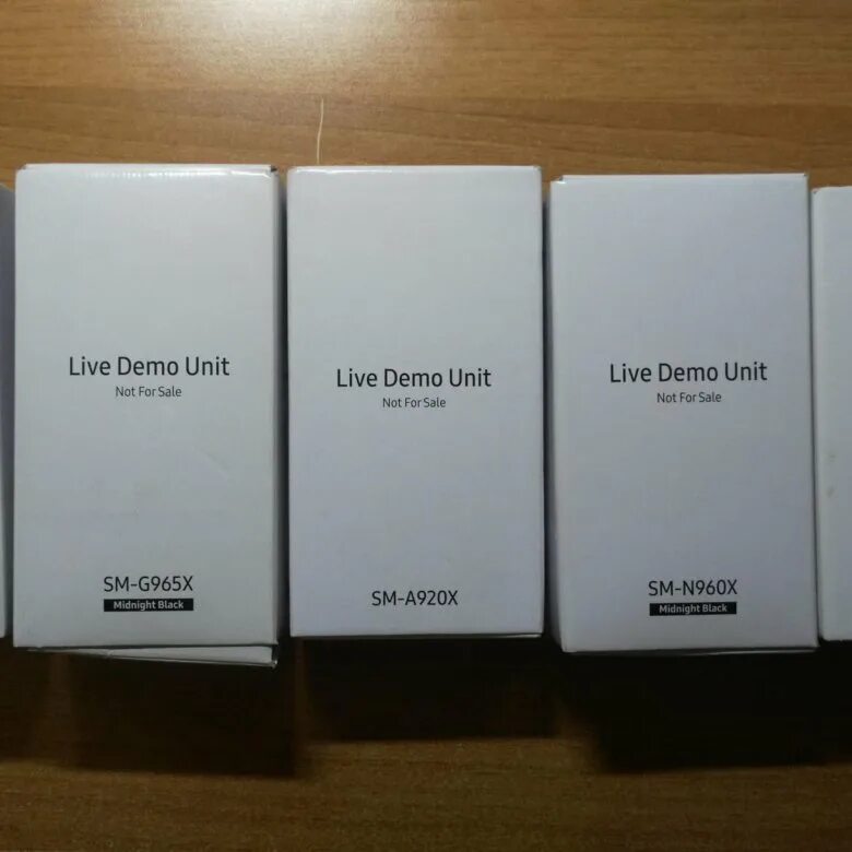 Samsung Note 10 Plus LDU коробка. Самсунг s 22 Ultra Live Demo Unit. Live Demo Unit. LDU Samsung Demo. Демо юнит