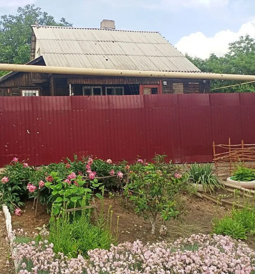 Крыша в горловке. Грибакиных горловка. Грибакиных горловка. Город горловка днр. Горловка до 2014 года.