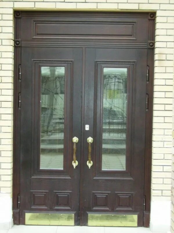 тамбурная дверь 2000х1200. подъездные двери со стеклом pdm-018. двухстворчатые двери в подъезд. двухстворчатые двери в подъезд. тамбурная металлическая двухстворчатая дверь (металл / металл).