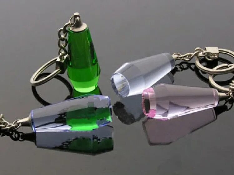 стеклянный ключ. кристальный ключ. брелок кристалл. брелок на ключи кристалл светодиодный. кристалл ключ (апертура) key.