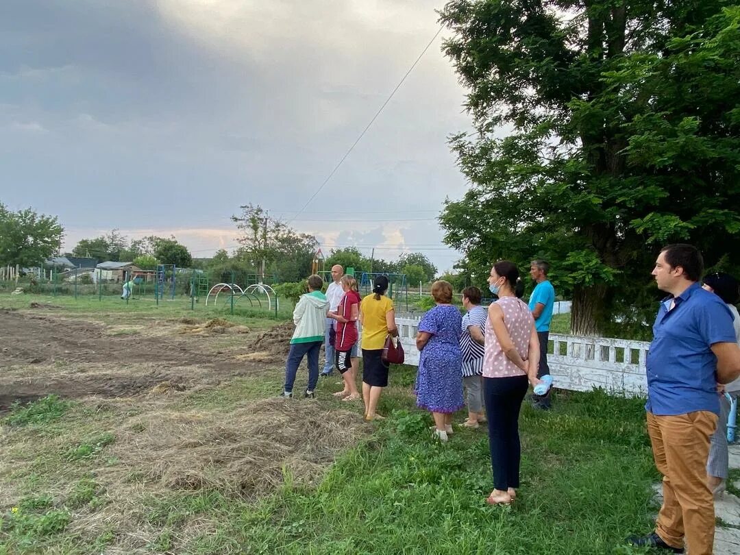 Погода в восточном советского. Село Восточное. Крым Советский район село Восточное. Село Восток жители. В селе Восточном в России.