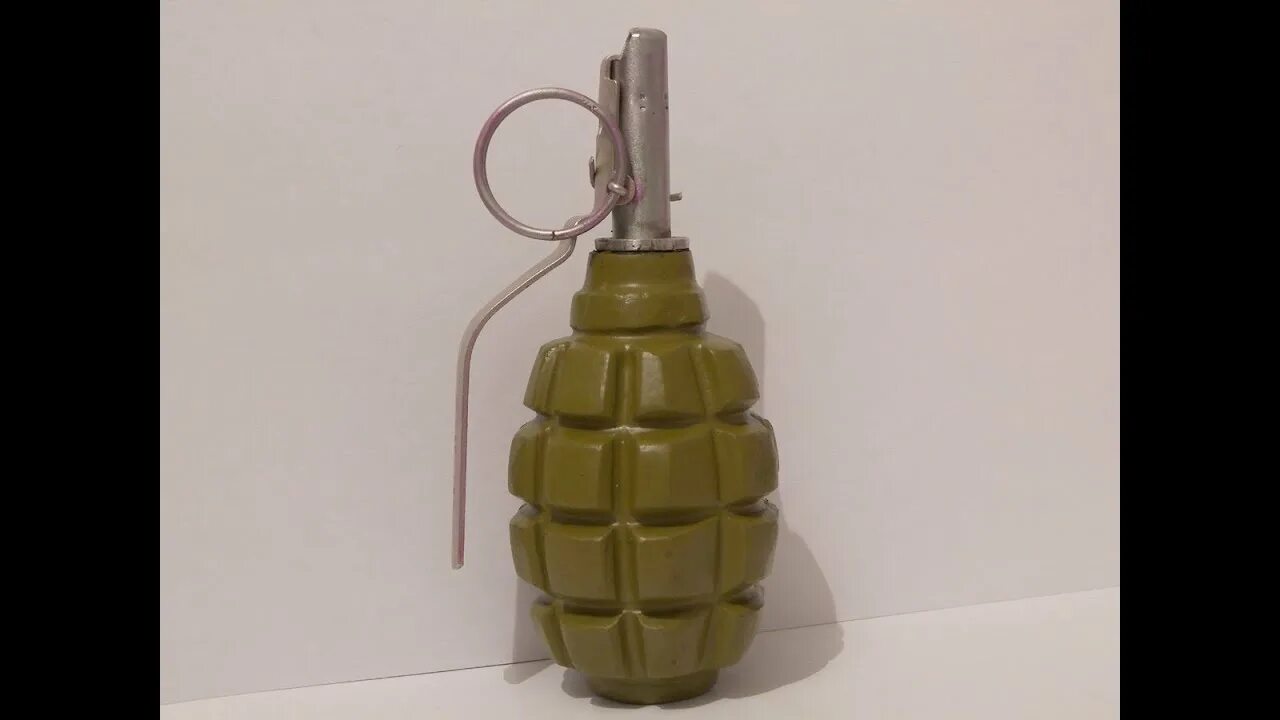 Почему лимонка. Лимонка ф1. граната лимонка. торт в виде гранаты лимонки.