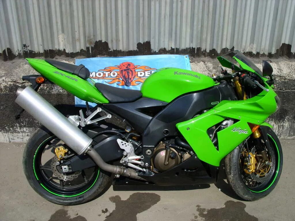 Кавасаки китаец. Кавасаки владивосток. Кавасаки ниндзя 125. Kawasaki ninja 700rr. Kawasaki ninja 650 2012.