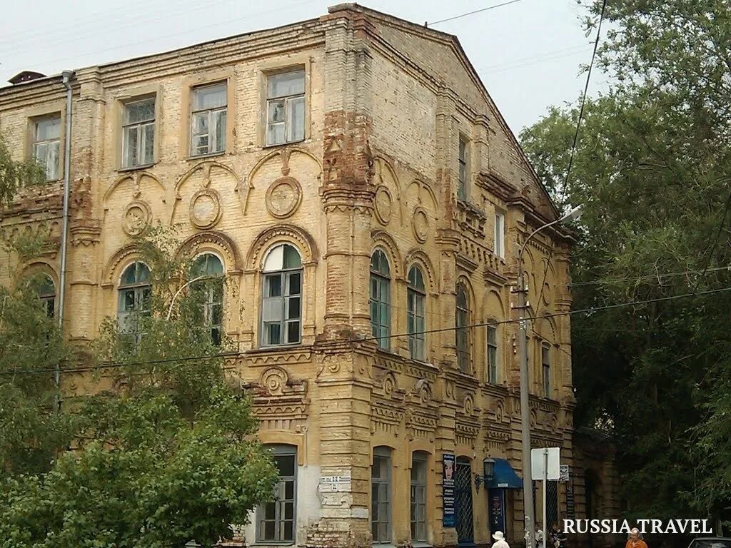 Центр образования волгоград. Школа 83 волгоград. женская гимназия волгоград. 21 школа волгоград. вторая женская гимназия волгоград.