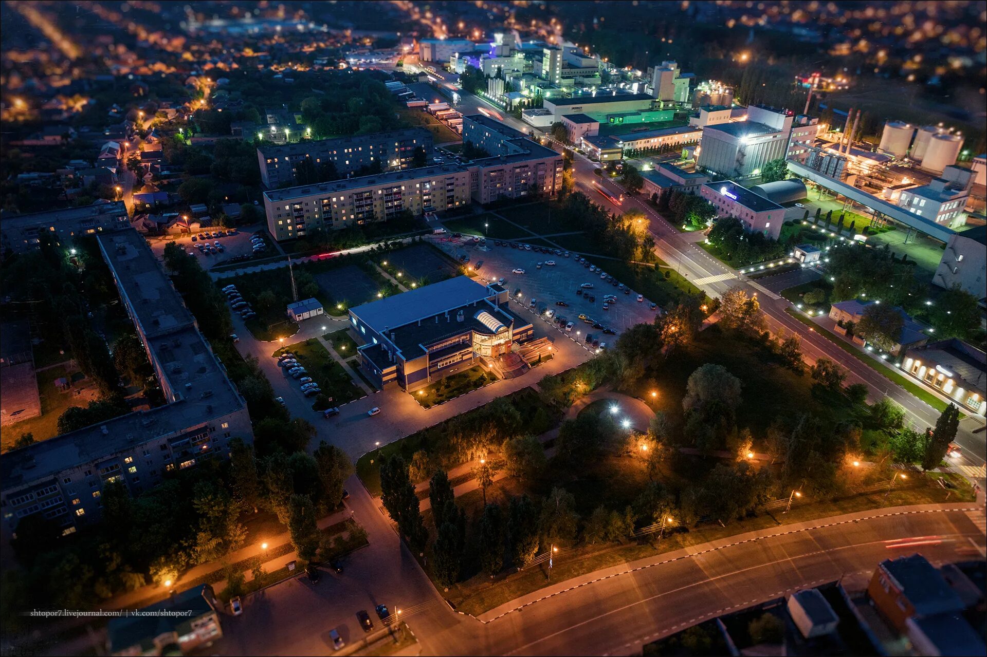 Белгородская область г алексеевский. Г Алексеевка Белгородская. Белгород город Алексеевка. Алексеевка город Белгородская область площадь. Алексеевский район Белгородская область Алексеевка.