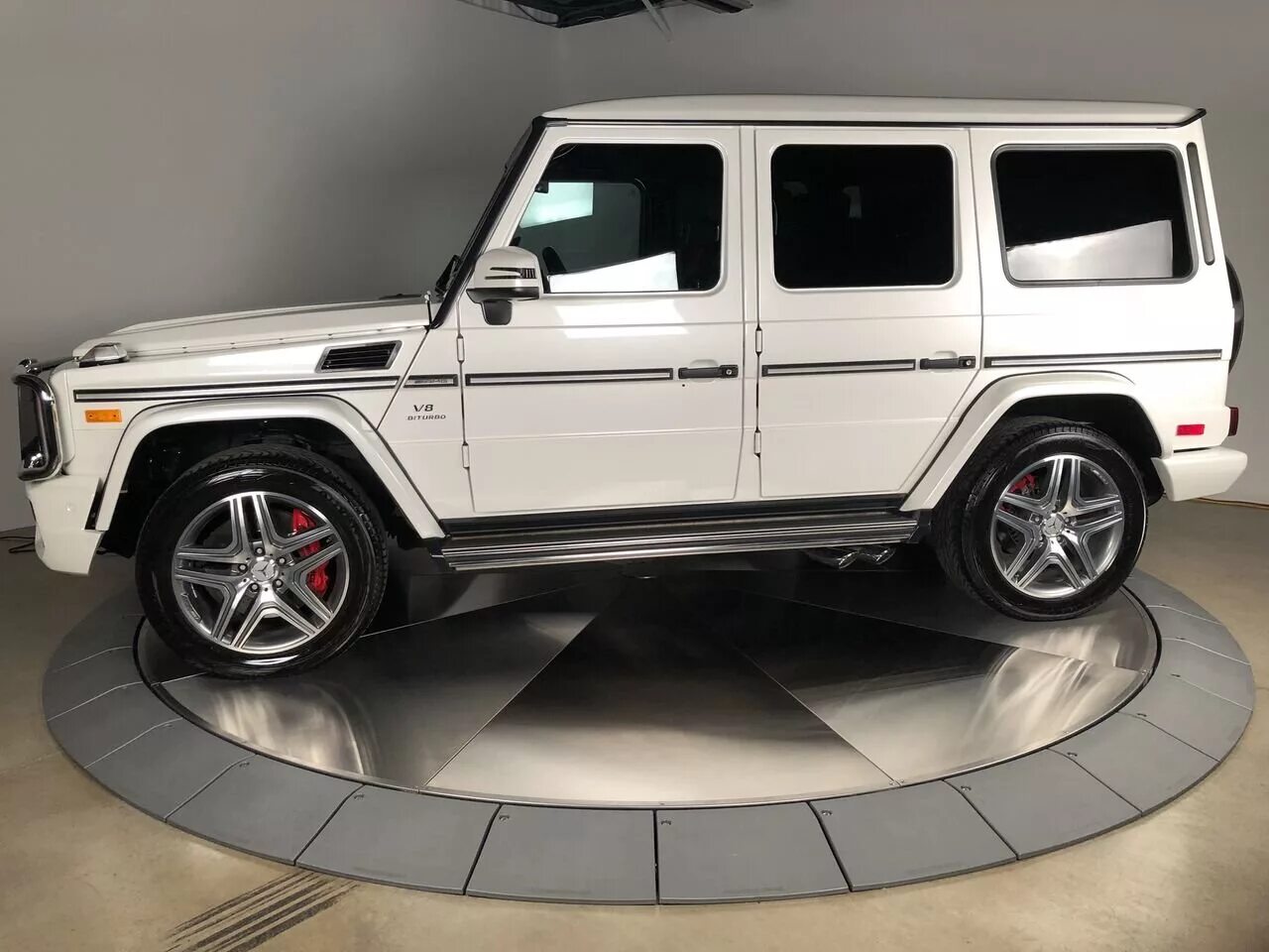 Мерседес джи 63. Mercedes g65 AMG 2021. Mercedes g63 AMG 2014. Мерседес Гелендваген 2017. G65 AMG 2021.