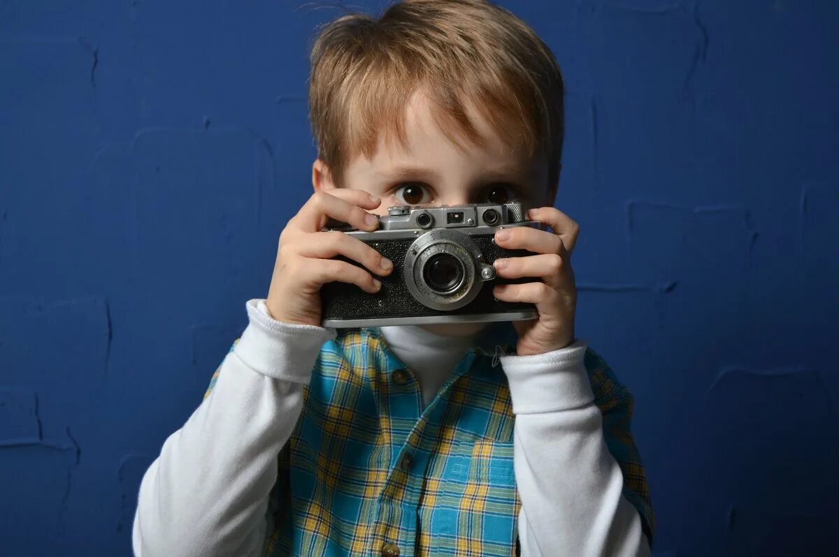 талантливых фотографов. фотогалерея фотографа. юный фотограф кружок. детская журналистика. работа детским фотографом.