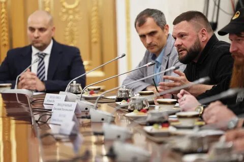 Встреча с военкорами