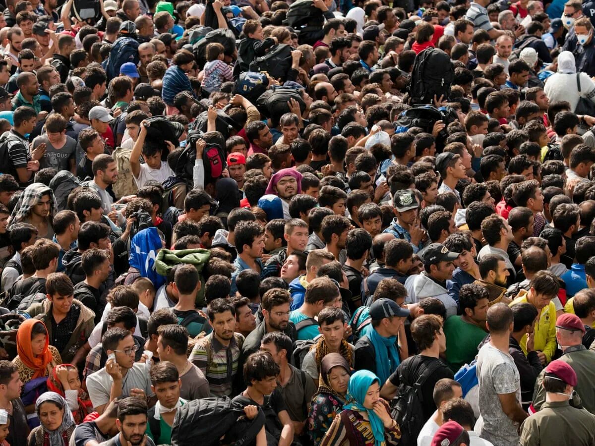 Население картинки. Миграция населения фото. Свободное население картинки. Миграция населения в мире фото. Миграция мирового населения