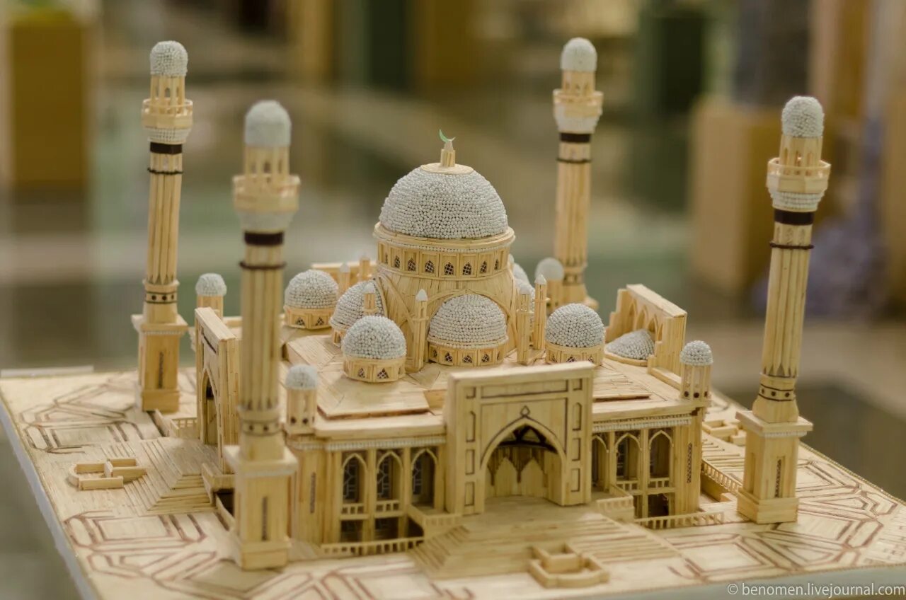 Макет мечети. Мечеть из бумаги. Тадж махал из фанеры. Поделка мечеть. Мечеть из фанеры.