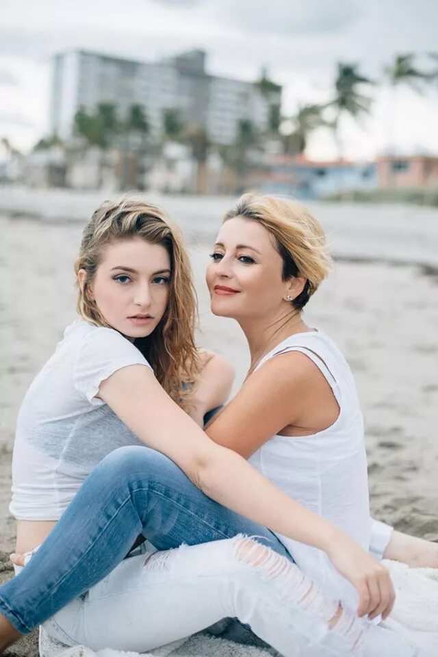 фото дочери анжелики варум. фото дочери анжелики варум. анжелика варум дочь елизавета. анжелика варум с дочкой. елизавета агутина.