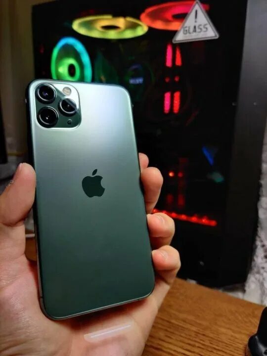 Айфон 11 256 оригинал. Айфон 11 Pro Max. Iphone 11 Pro Green. Iphone 11 Pro зеленый. Айфон 11 Промакс 64гб.